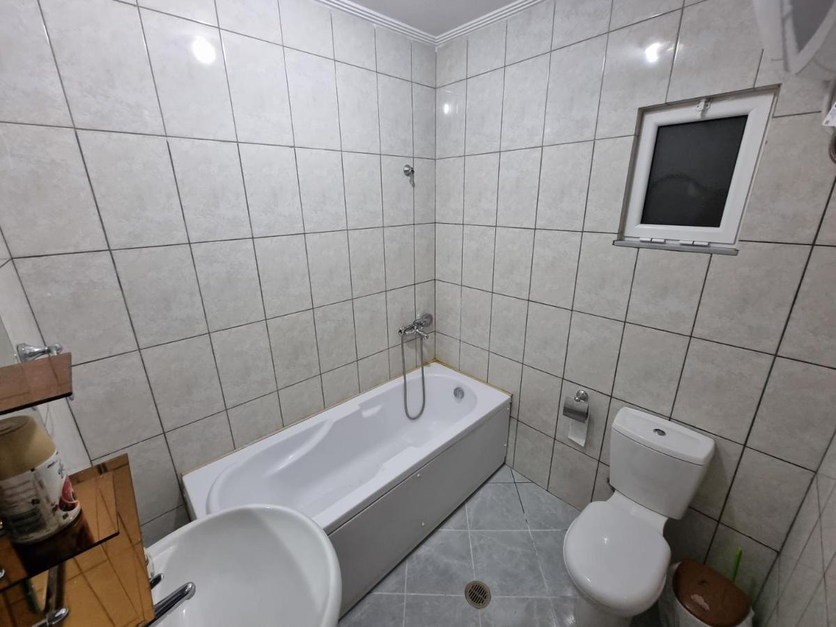 City Center Apartment 1 Sarande Exterior photo